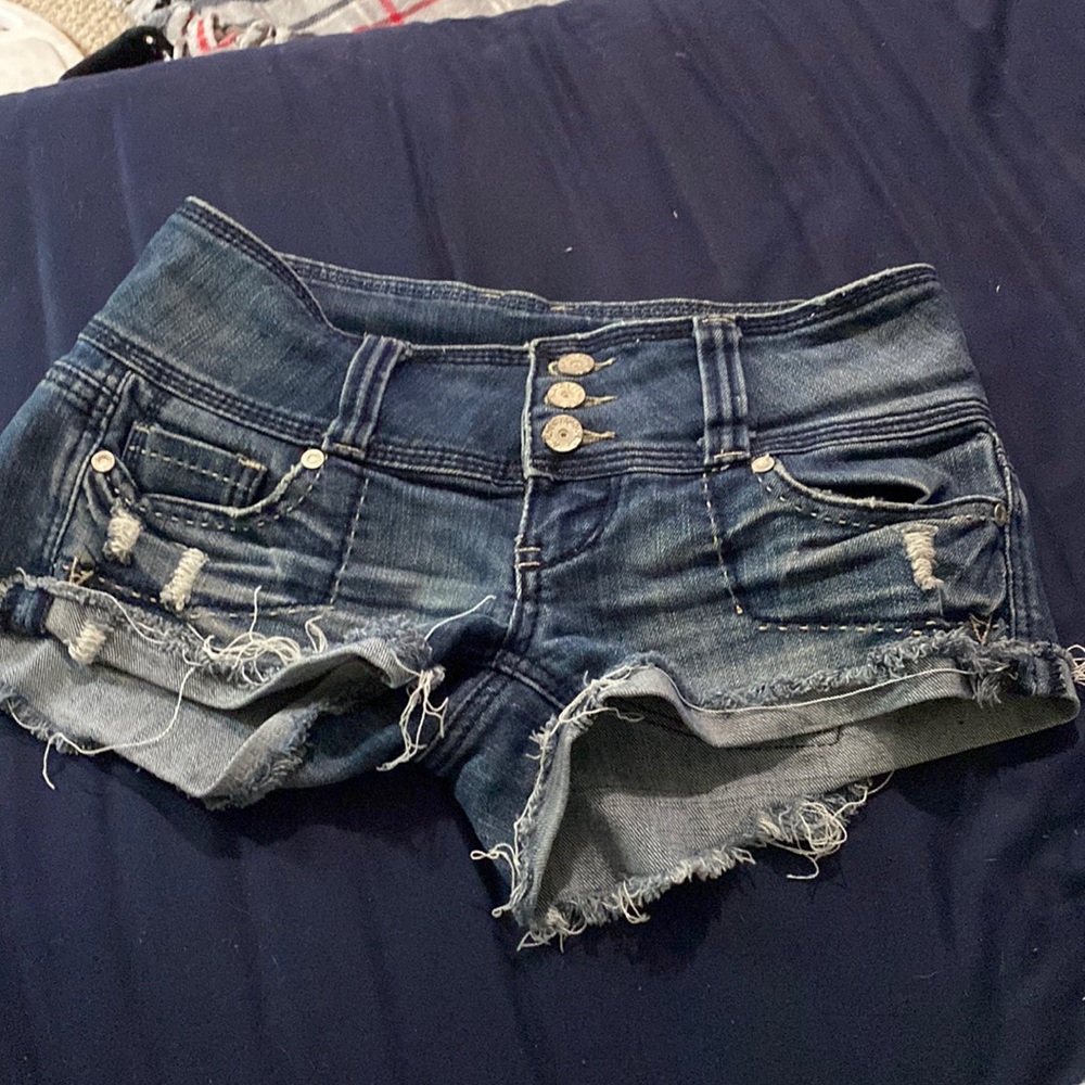 almost famous cut off jean shorts size 3 women’s